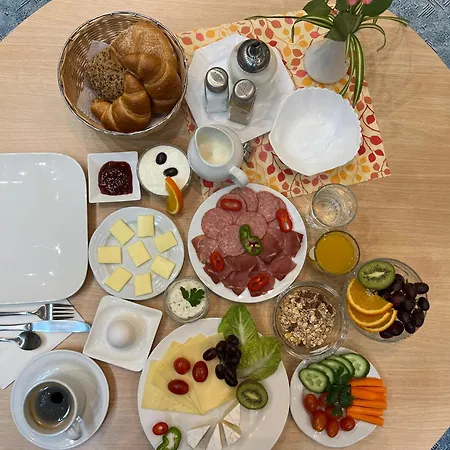 Gaestehaus Regenbogen Couette-café