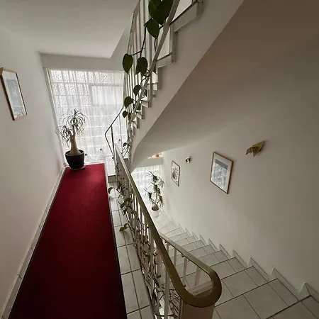 Bed and Breakfast Gaestehaus Regenbogen *