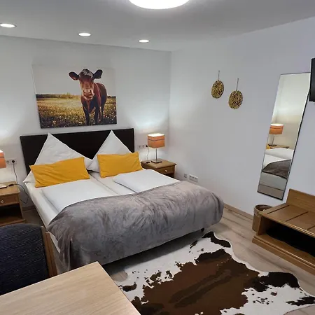 Bed and Breakfast Gaestehaus Regenbogen *